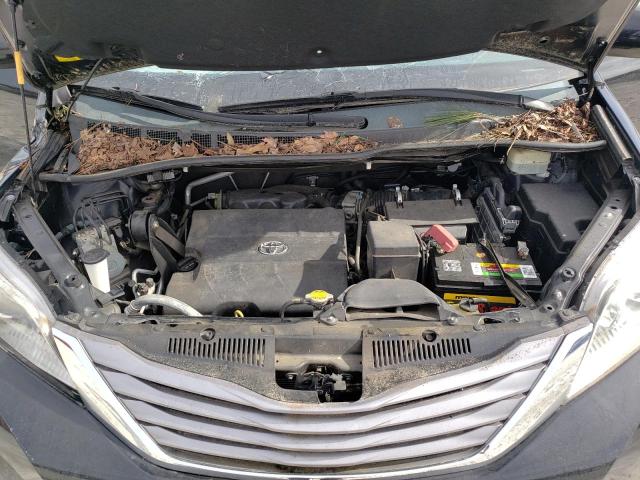 Photo 12 from auction – 2015 TOYOTA SIENNA XLE with VIN 5TDYK3DC7FS535304
