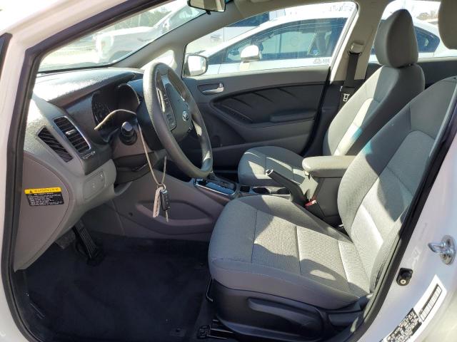Photo 7 from auction – 2017 KIA FORTE LX with VIN 3KPFK4A78HE077693