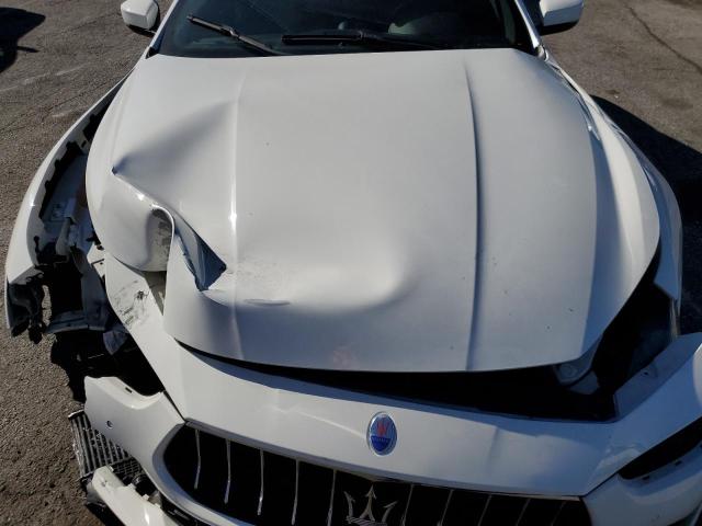 Photo 11 from auction – 2018 MASERATI GHIBLI with VIN ZAM57XSA4J1285020