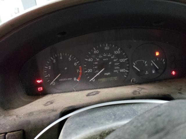 Photo 9 from auction – 1998 MAZDA 626 DX with VIN 1YVGF22C2W5700334
