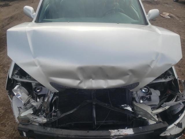 Photo 11 from auction – 2003 TOYOTA CAMRY LE with VIN 4T1BE32K13U737730