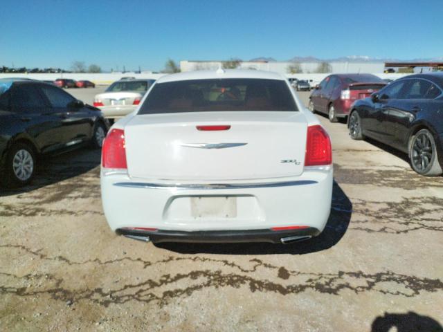 Photo 6 from auction – 2016 CHRYSLER 300C with VIN 2C3CCAEG4GH161297