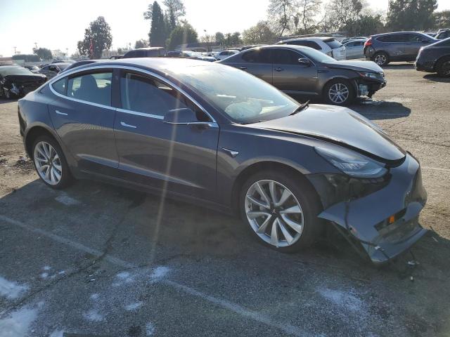 Photo 4 from auction – 2018 TESLA MODEL 3 with VIN 5YJ3E1EA4JF056757