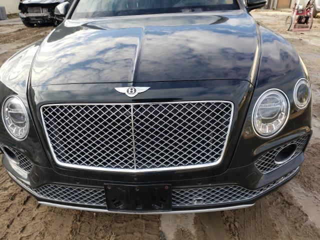 Photo 12 from auction – 2018 BENTLEY BENTAYGA with VIN SJAAC2ZV7JC017191