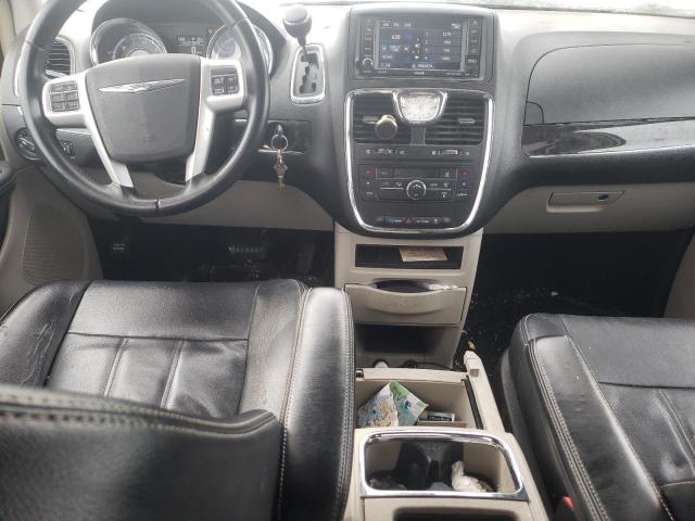 Photo 8 from auction – 2014 CHRYSLER TOWN & COU with VIN 2C4RC1BG5ER215482