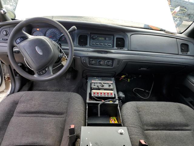 Photo 8 from auction – 2004 FORD CROWN VICT with VIN 2FAHP71W34X120253