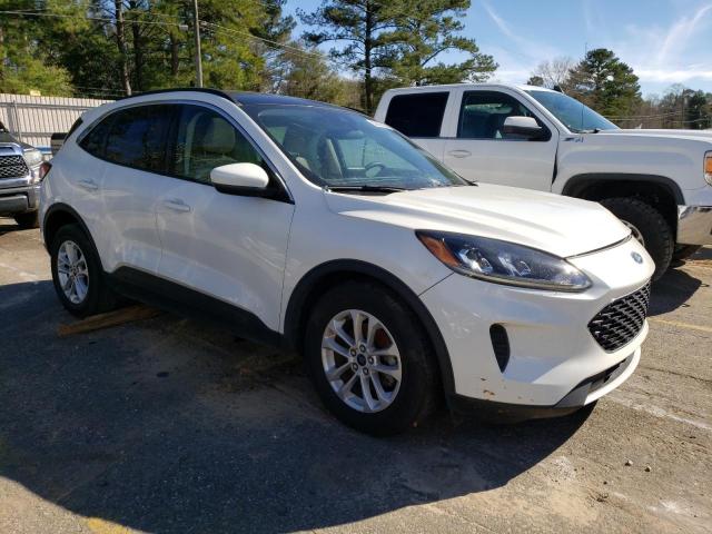 Photo 4 from auction – 2020 FORD ESCAPE SE with VIN 1FMCU0G62LUA46157