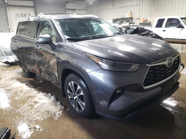 Photo 4 from auction – 2022 TOYOTA HIGHLANDER with VIN 5TDGZRBH6NS162960