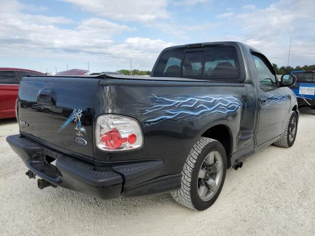 Photo 3 from auction – 2002 FORD F150 SVT L with VIN 2FTZF07372CA37287