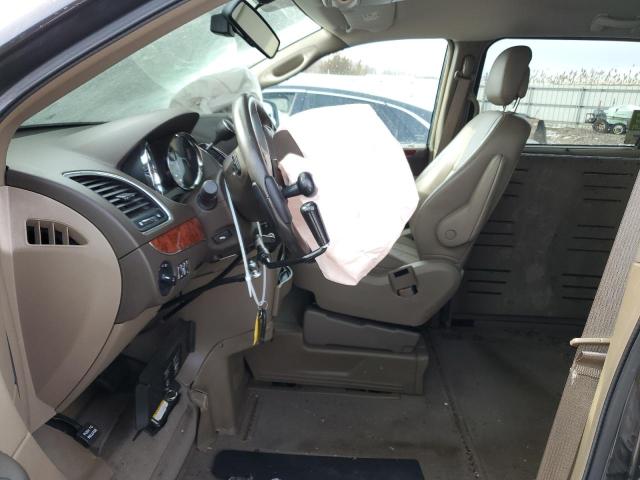Photo 7 from auction – 2012 CHRYSLER TOWN & COU with VIN 2C4RC1CG7CR121244