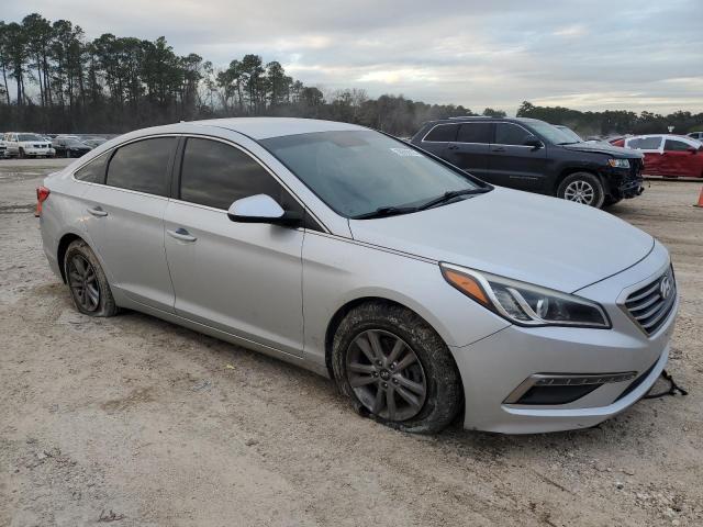 Photo 4 from auction – 2015 HYUNDAI SONATA SE with VIN 5NPE24AF7FH107813
