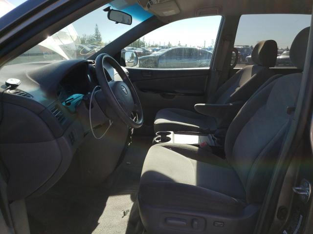 Photo 7 from auction – 2005 TOYOTA SIENNA CE with VIN 5TDZA23C15S304156