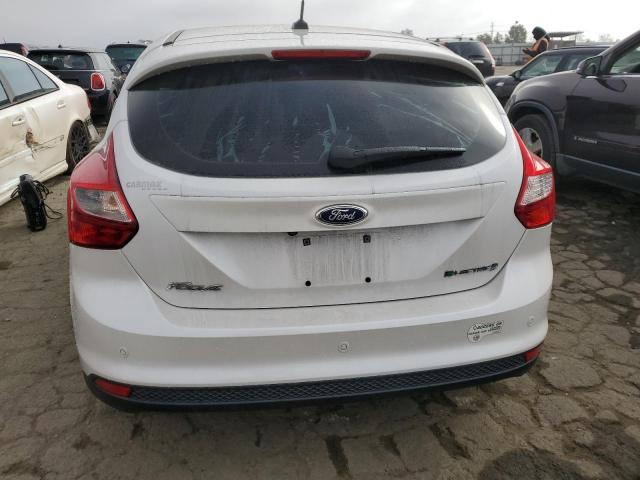 Foto 6 de la subasta – 2014 FORD FOCUS BEV con VIN 1FADP3R41EL341696