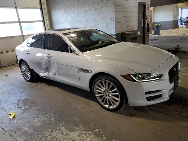 Photo 4 from auction – 2018 JAGUAR XE with VIN SAJAN4EV6JCP17831