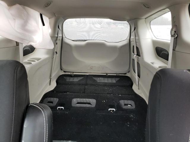 Photo 7 from auction – 2020 CHRYSLER VOYAGER L with VIN 2C4RC1AGXLR111990