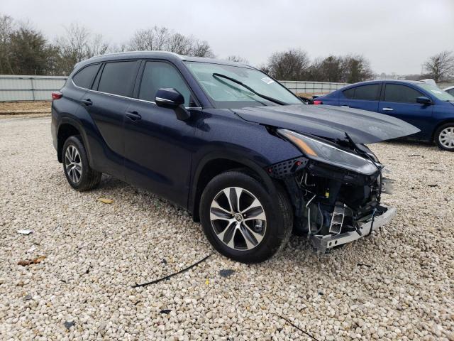 Photo 4 from auction – 2022 TOYOTA HIGHLANDER with VIN 5TDGZRBH1NS583839