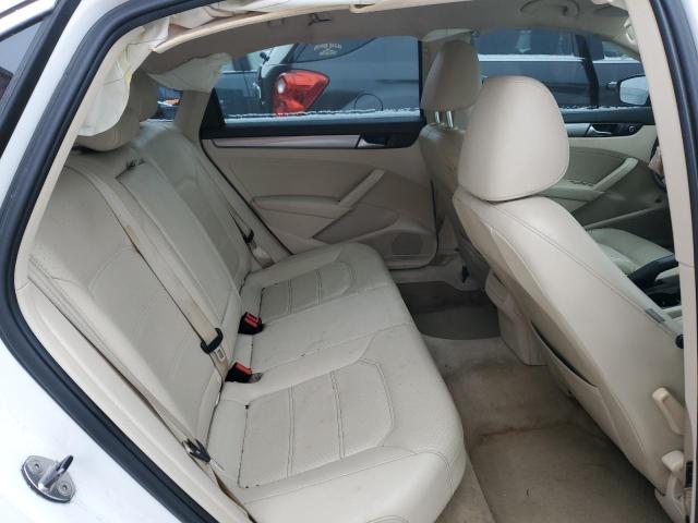 Photo 10 from auction – 2014 VOLKSWAGEN PASSAT S with VIN 1VWAT7A31EC032603