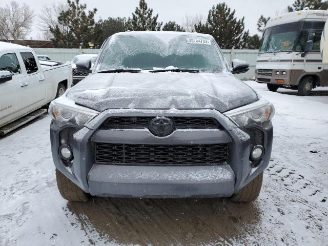 Photo 5 from auction – 2017 TOYOTA 4RUNNER SR with VIN JTEBU5JR2H5440139
