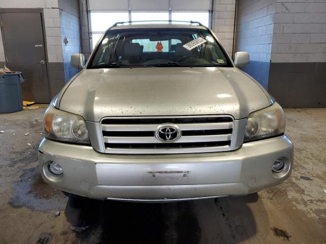 Photo 5 from auction – 2005 TOYOTA HIGHLANDER with VIN JTEDP21A850089223