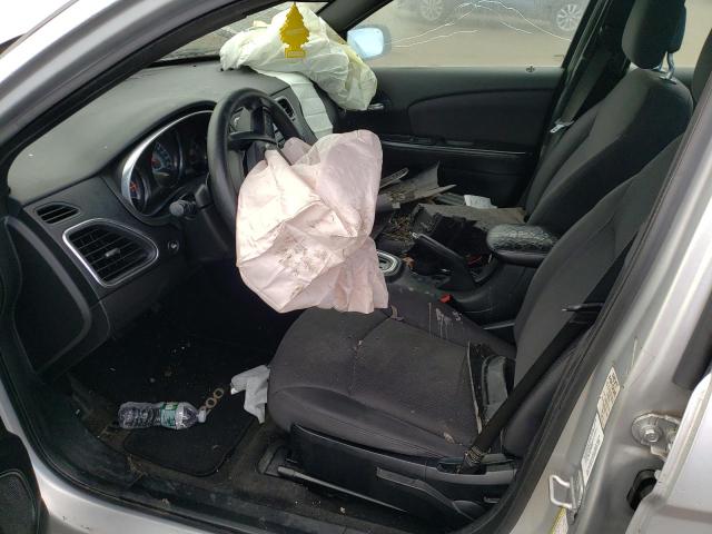 Foto 7 de la subasta – 2012 CHRYSLER 200 LX con VIN 1C3CCBAB5CN262110