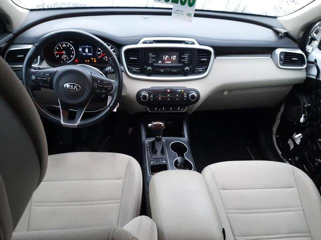Photo 8 from auction – 2016 KIA SORENTO LX with VIN 5XYPG4A33GG072891