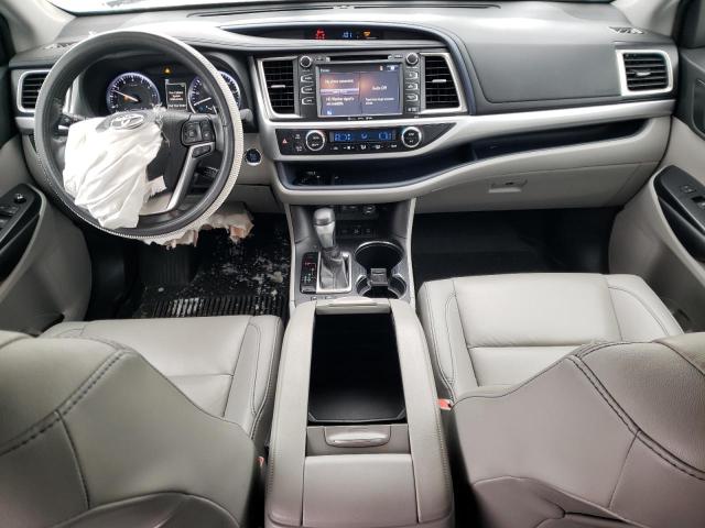 Photo 8 from auction – 2019 TOYOTA HIGHLANDER with VIN 5TDJZRFH1KS615815