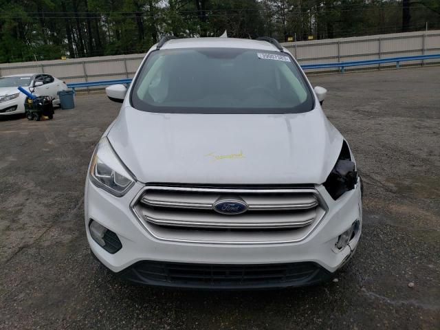 Photo 5 from auction – 2017 FORD ESCAPE SE with VIN 1FMCU0GD7HUC12601