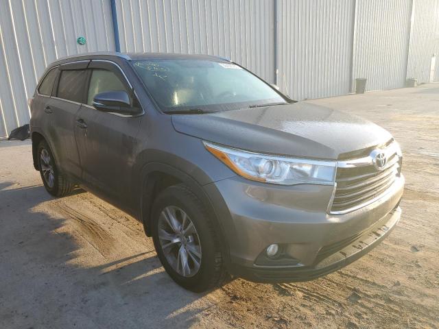 Photo 4 from auction – 2015 TOYOTA HIGHLANDER with VIN 5TDJKRFH8FS155417