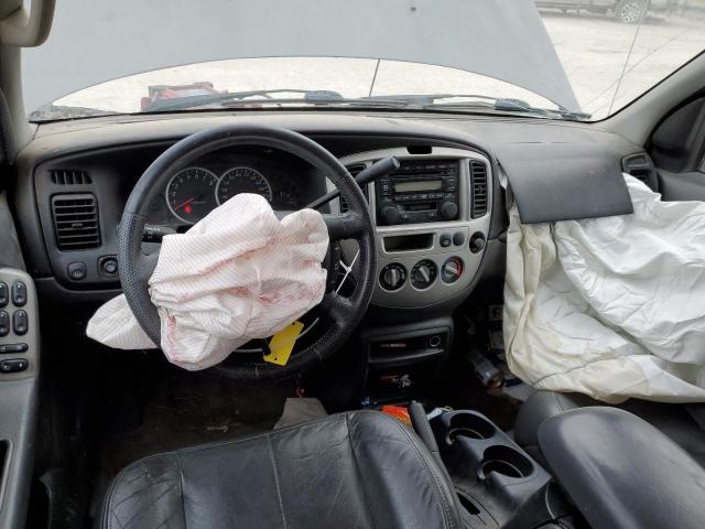 Photo 8 from auction – 2004 MAZDA TRIBUTE ES with VIN 4F2CZ06114KM16815