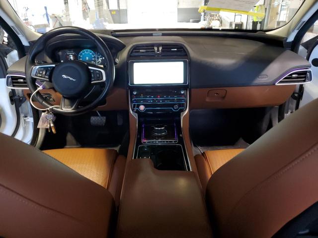 Photo 8 from auction – 2018 JAGUAR XE with VIN SAJAN4EV6JCP17831