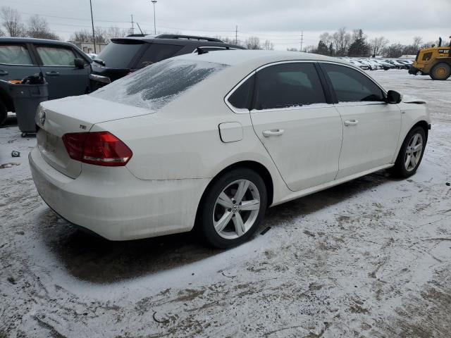 Photo 3 from auction – 2014 VOLKSWAGEN PASSAT S with VIN 1VWAT7A31EC032603