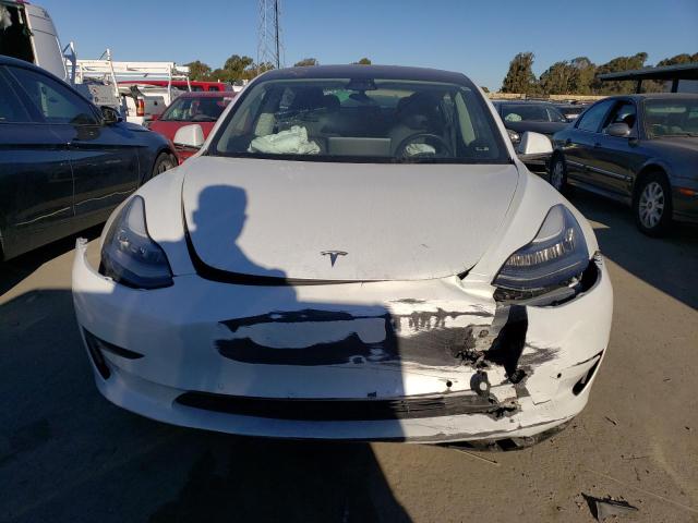 Photo 5 from auction – 2018 TESLA MODEL 3 with VIN 5YJ3E1EA7JF044330