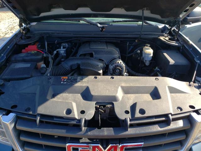 Photo 11 from auction – 2011 GMC SIERRA K15 with VIN 1GTR2VE39BZ456515