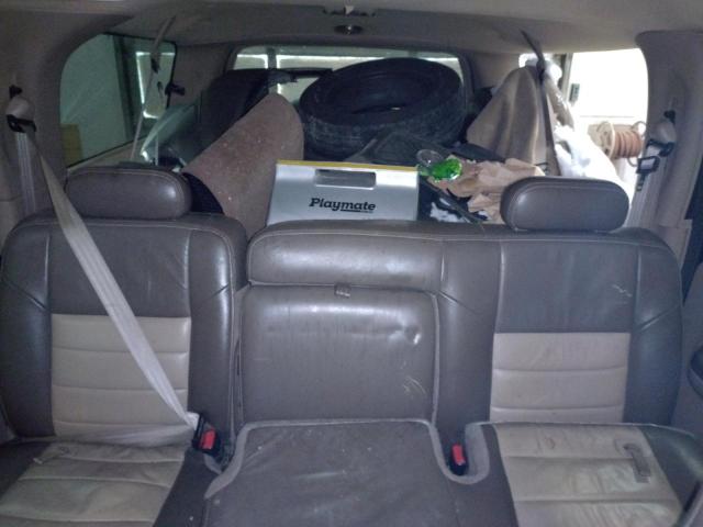 Photo 10 from auction – 2004 FORD EXCURSION with VIN 1FMSU45P84ED08323