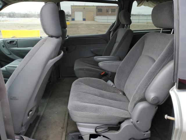 Photo 11 from auction – 2004 CHRYSLER TOWN & COU with VIN 2C8GP44R74R529904
