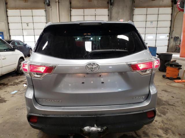 Photo 6 from auction – 2014 TOYOTA HIGHLANDER with VIN 5TDBKRFH0ES024145