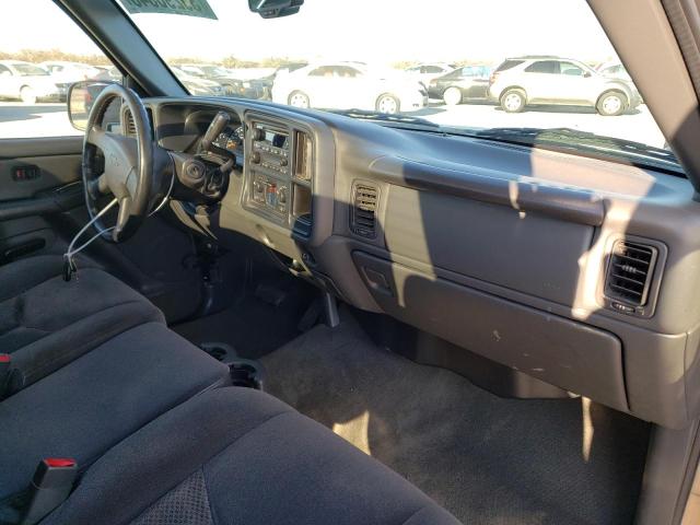 Photo 8 from auction – 2005 CHEVROLET SILVERADO with VIN 1GCEC14V45Z220558