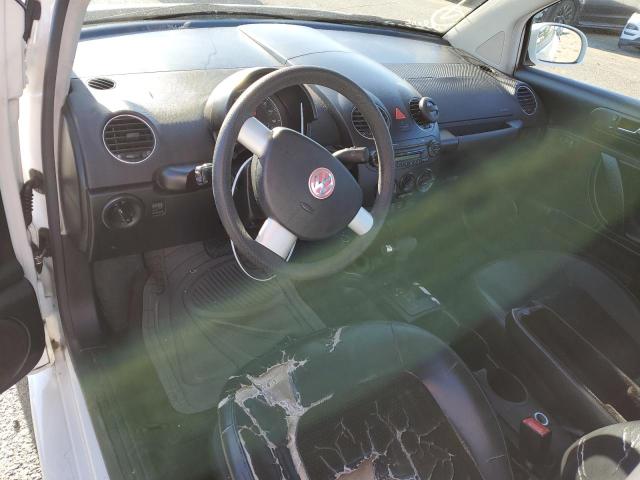 Photo 8 from auction – 2010 VOLKSWAGEN NEW BEETLE with VIN 3VWPG3AG5AM016598