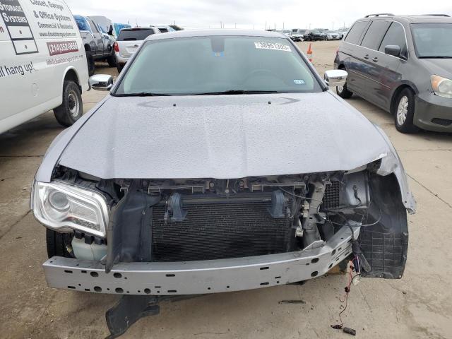 Photo 5 from auction – 2018 CHRYSLER 300 LIMITE with VIN 2C3CCAEG3JH193939