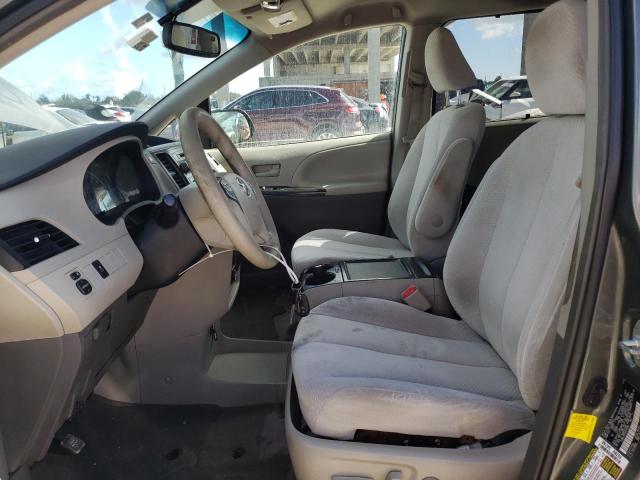 Photo 7 from auction – 2013 TOYOTA SIENNA LE with VIN 5TDKK3DC1DS316289