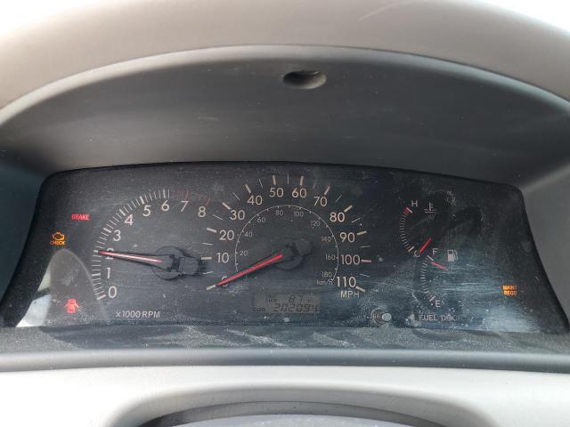 Photo 9 from auction – 2005 TOYOTA COROLLA CE with VIN 2T1BR32E25C447564
