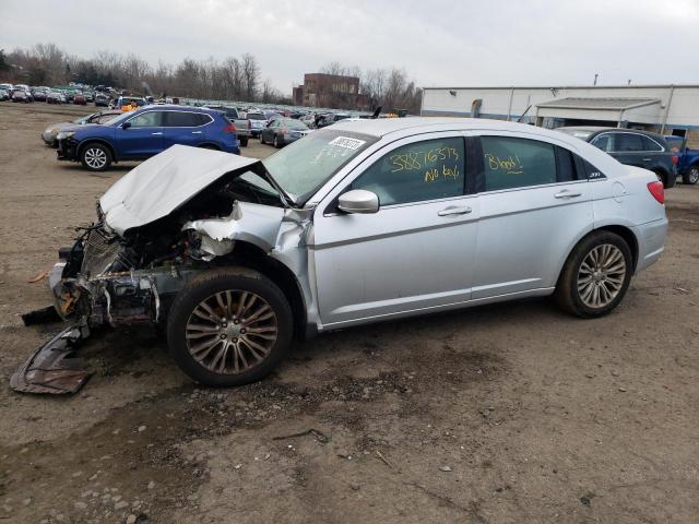 CHRYSLER 200 LX 2012 con VIN 1C3CCBAB5CN262110 - Foto de la subasta