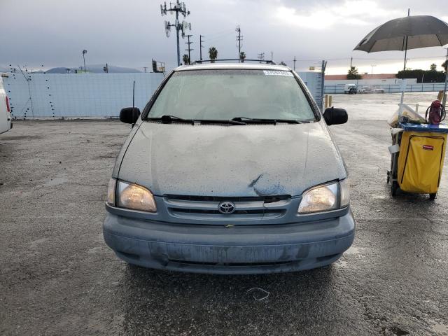 Photo 5 from auction – 2000 TOYOTA SIENNA CE with VIN 4T3GF19C3YU245883