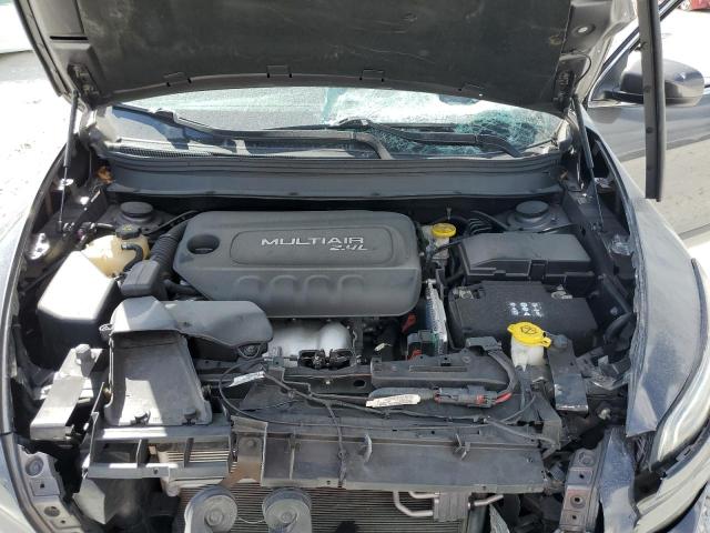 Photo 11 from auction – 2018 JEEP CHEROKEE L with VIN 1C4PJLLB0JD525175