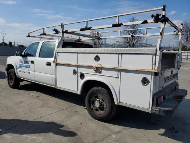 Photo 2 from auction – 2005 CHEVROLET SILVERADO with VIN 1GBHC23U25F912304