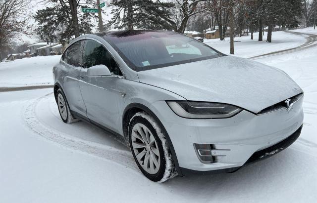 TESLA MODEL X 2016 with VIN 5YJXCBE23GF003322 - Photo from auction