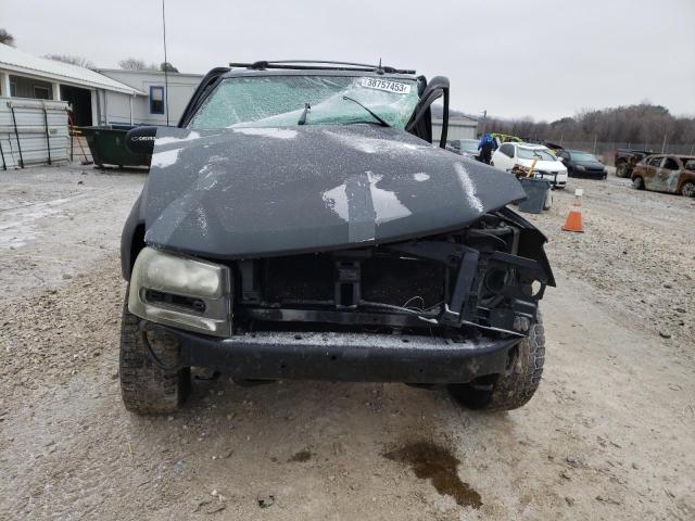 Photo 5 from auction – 2005 CHEVROLET TRAILBLAZE with VIN 1GNDT13S352140008