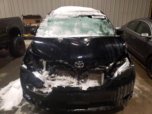 Photo 5 from auction – 2015 TOYOTA SIENNA XLE with VIN 5TDDK3DC4FS100819