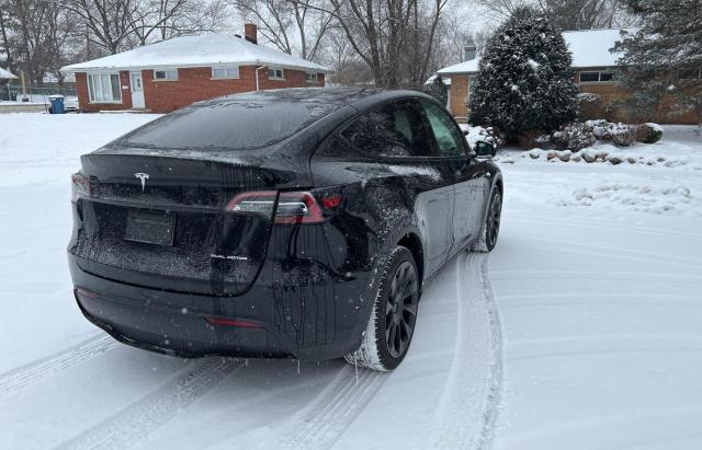 Zdjęcie 4 z aukcji – 2021 TESLA MODEL Y z VIN 5YJYGDEE0MF268516