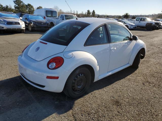Photo 3 from auction – 2010 VOLKSWAGEN NEW BEETLE with VIN 3VWPG3AG5AM016598